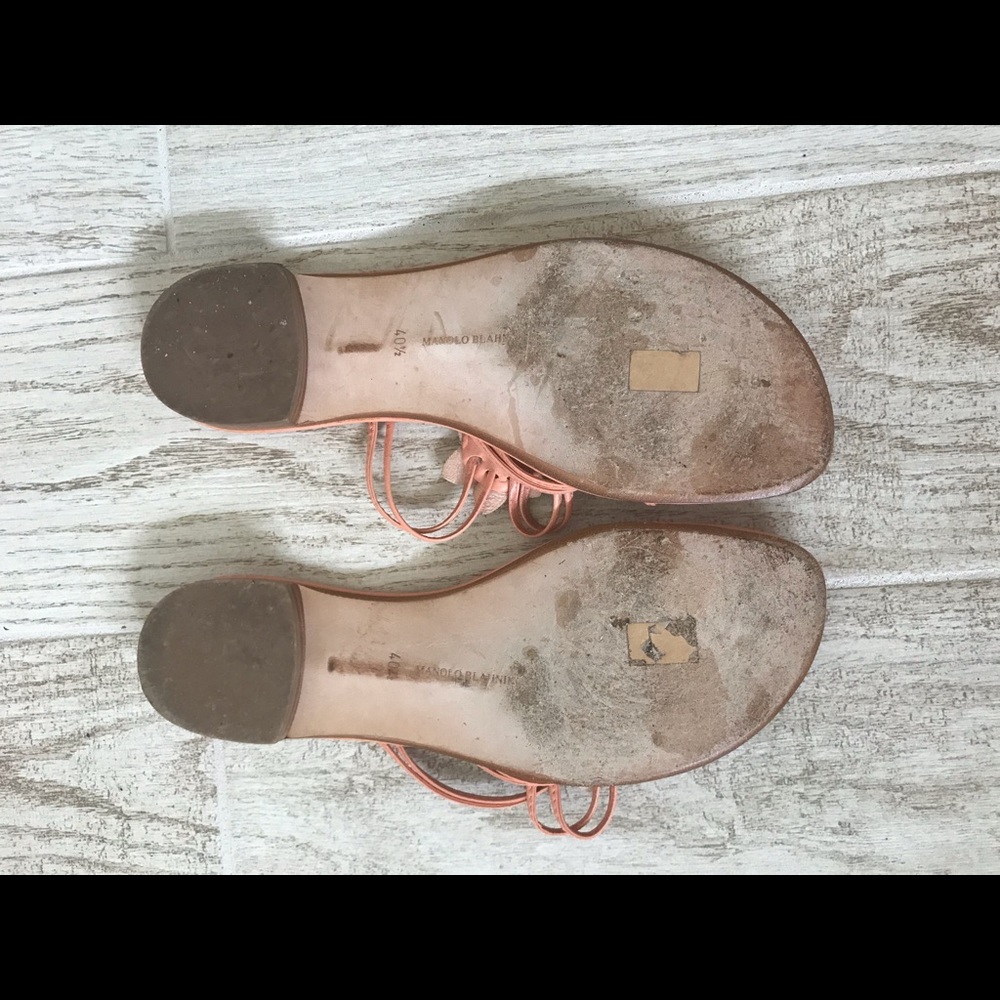 Manolo Blahnik peach pink flower sandals - Picture 5 of 5